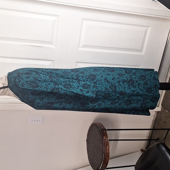 NWT J.Jill green paisley dress Women size- Medium petite stretchy - Picture 4 of 9